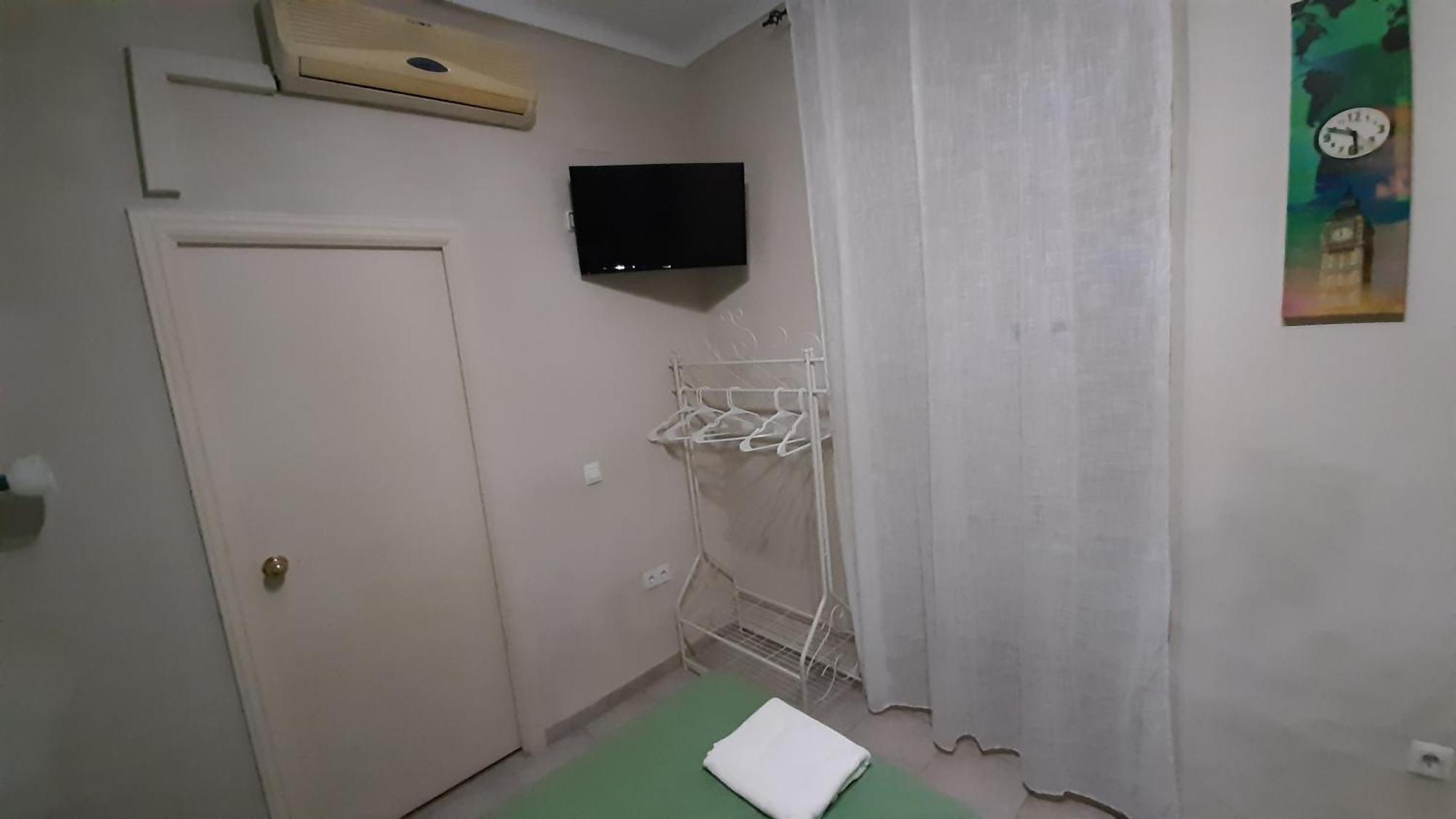 Pension Internacional Cordoba Room photo